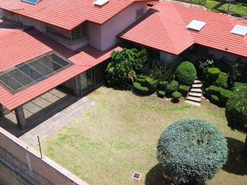 CASA EN VENTA EN RESIDENCIAL EN COLONIA CIPRES TOLUCA