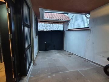 Venta de Casa en Fraccionamiento Martinica, en Banderilla, Veracruz.