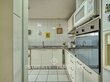 Excelente OPORTUNIDAD  !!!! Acogedor  departamento con vista despejada , 4 D  ,  sector Alto Las Condes .