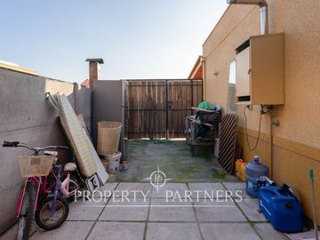 3 dormitorios, micro barrio cerrado Macul Alto/Portales de Piedra