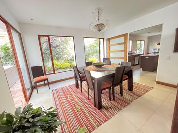 VENTA CASA SAN JUAN CUMBAYA