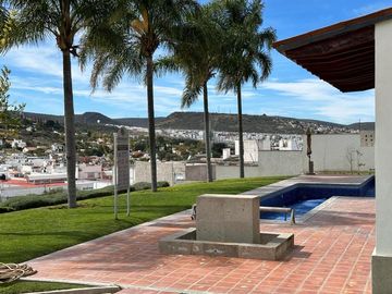 Casa Venta Pedregal de Schoenstatt Corregidora