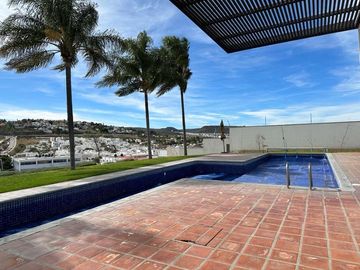 Casa Venta Pedregal de Schoenstatt Corregidora