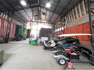 Fábrica/Galpón/ bodega industrial recién rebajado