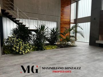 Casa en venta, 5 ambientes. Terralagos, Canning
