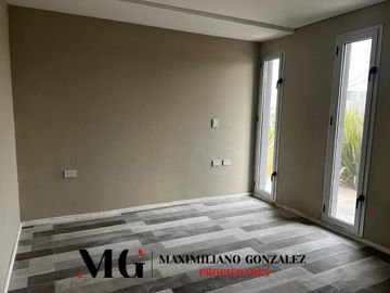Casa en venta, 5 ambientes. Terralagos, Canning