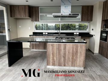 Casa en venta, 5 ambientes. Terralagos, Canning