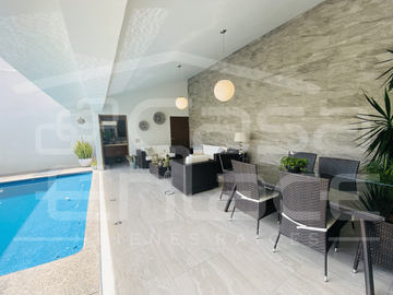 Casa en Fraccionamiento en Jardines de Delicias, Cuernavaca, Morelos CAEN-1053