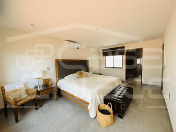 Casa en Fraccionamiento en Jardines de Delicias, Cuernavaca, Morelos CAEN-1053