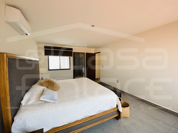Casa en Fraccionamiento en Jardines de Delicias, Cuernavaca, Morelos CAEN-1053