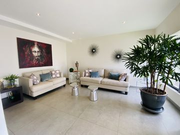 Casa en Fraccionamiento en Jardines de Delicias, Cuernavaca, Morelos CAEN-1053