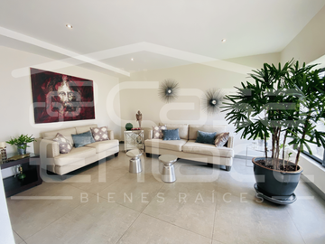 Casa en Fraccionamiento en Jardines de Delicias, Cuernavaca, Morelos CAEN-1053