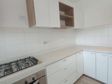 CASA A ESTRENAR EN BARRIO SAN PABLO, PILAR! EXCELENTE CALIDAD DE CONSTRUCCION!