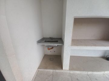 CASA A ESTRENAR EN BARRIO SAN PABLO, PILAR! EXCELENTE CALIDAD DE CONSTRUCCION!