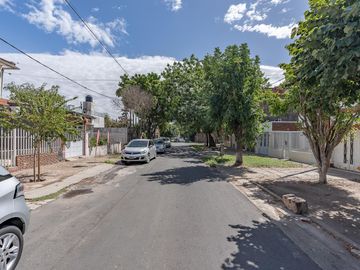 VENTA - Casa 3 Dormitorios - Barrio Alvear, Rosario - APTA CRÉDITO.