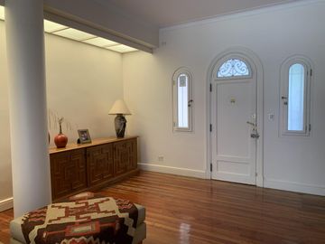 Casa cinco ambientes en Venta San Martin