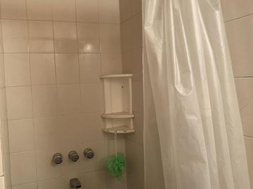 Casa cinco ambientes en Venta San Martin