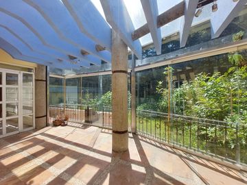 VENTA DE CASA CON JARDIN, LOMAS DE LAS AGUILAS, ALVARO OBREGON, CDMX