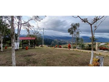 VENDO CASA DE CAMPO KM 30
