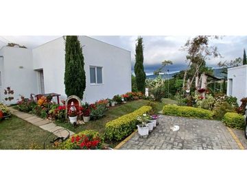 VENDO CASA DE CAMPO KM 30