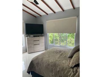 SE VENDE CASA ESQUINERA EN CONJUNTO CERRADO CIRCASIA