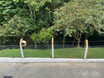 SE VENDE CASA ESQUINERA EN CONJUNTO CERRADO CIRCASIA