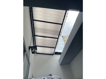 SE VENDE CASA ESQUINERA EN CONJUNTO CERRADO CIRCASIA