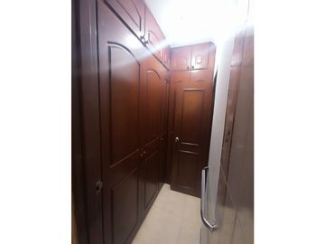 SE VENDE HERMOSA CASA EN EL INGENIO- CALI