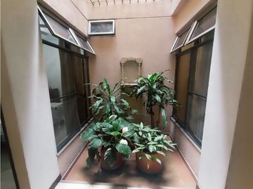 SE VENDE HERMOSA CASA EN EL INGENIO- CALI