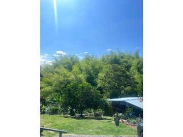 Se Vende Casa Campestre vía Tebaida, Quindío