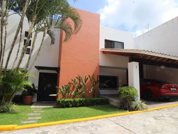HERMOSA CASA EN CUERNAVACA CENTRO