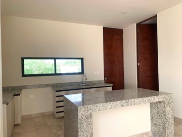 PREVENTA CASA EN PRIVADA TARVOS SOLUNA MERIDA YUCATAN