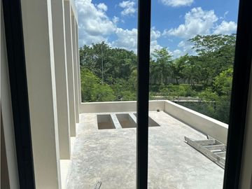 PREVENTA CASA EQUIPADA EN PRIVADA SOLUNA TEMOZON MÉRIDA