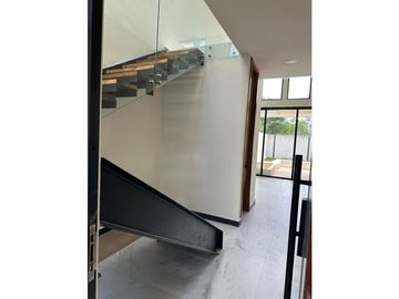 PREVENTA CASA EQUIPADA EN PRIVADA SOLUNA TEMOZON MÉRIDA