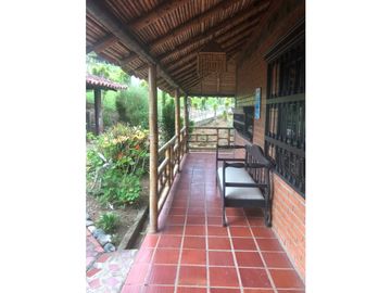Vendo hermosa casa campestre en la cumbre, Valle