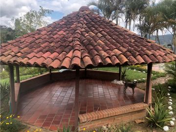 Vendo hermosa casa campestre en la cumbre, Valle
