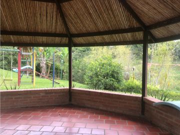 Vendo hermosa casa campestre en la cumbre, Valle
