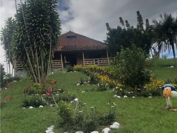 Vendo hermosa casa campestre en la cumbre, Valle