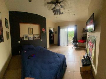 Casa en Fraccionamiento en Burgos Temixco - SOR-353-Fr*