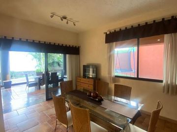 Casa en Fraccionamiento en Burgos Temixco - SOR-353-Fr*