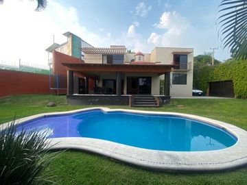 Casa en Fraccionamiento en Burgos Temixco - SOR-353-Fr*