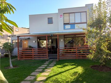 Amplia Casa En Condominio Barrio Norte Quilpue