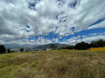 TERRENO DE VENTA IDEAL PROYECTO INMOBILIARIO  SECTOR SAN JUAN DE CUMBAYA
