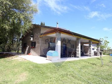 VENTA CAMPO DE 10 HECTAREAS Y CASA EN SPEGAZZINI