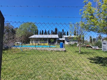 VENTA CAMPO DE 10 HECTAREAS Y CASA EN SPEGAZZINI