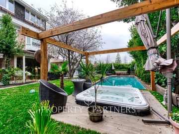 Hermosa Casa Remodelada en Condominio Sector La Foresta