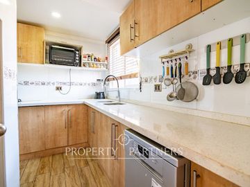 Estupenda casa en Puertas del Mar