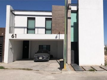 CASA EN VENTA EN MAGISTERIO IBEROAMERICANA EN TORREON, COAHUILA