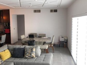 CASA EN VENTA EN MAGISTERIO IBEROAMERICANA EN TORREON, COAHUILA