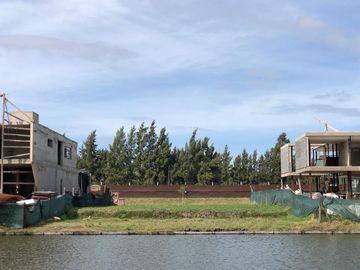 Terreno en Laguna Grande